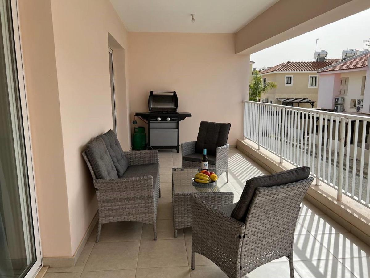 Greek Harmony Apartment Paralimni Exterior foto