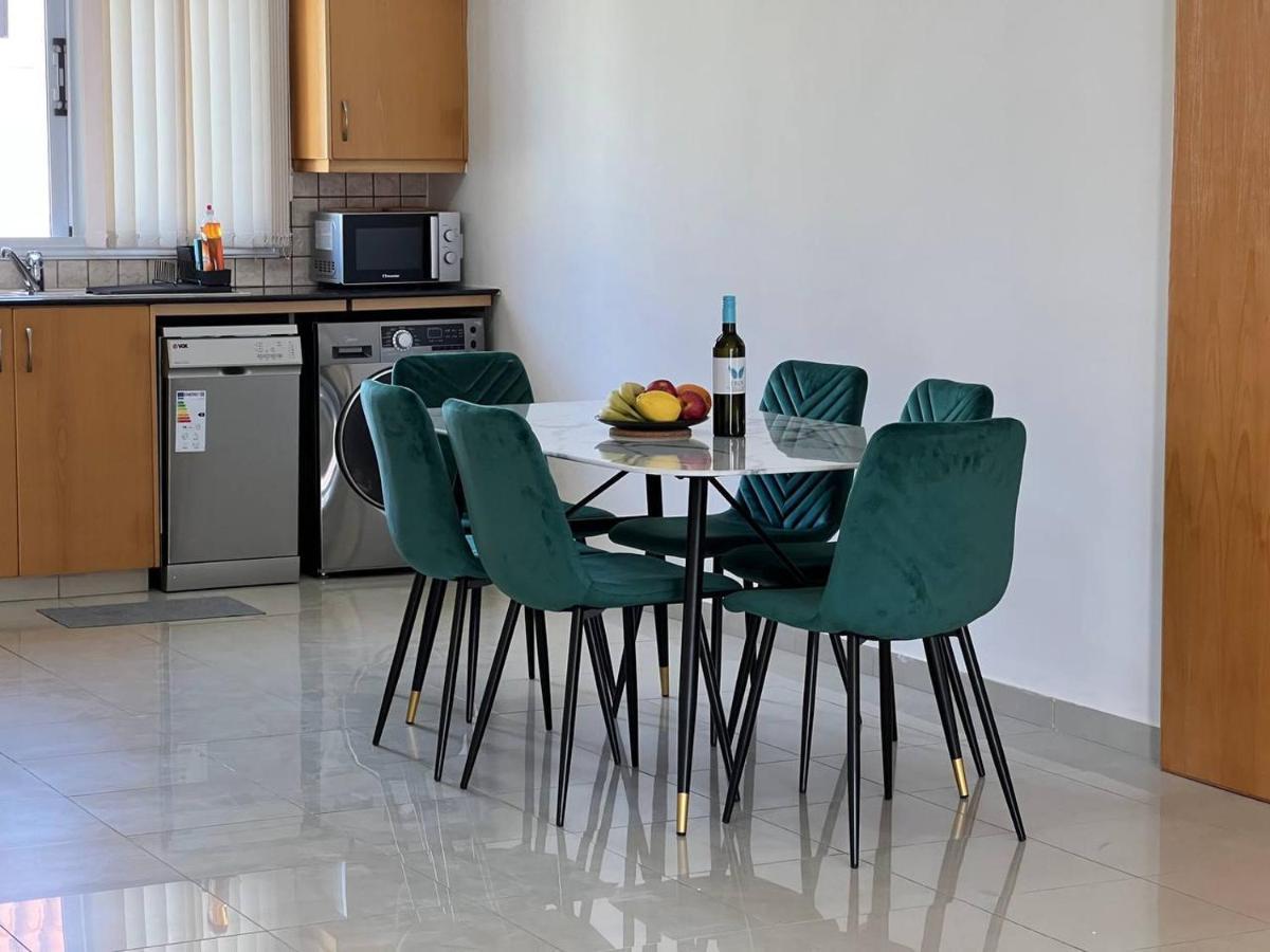 Greek Harmony Apartment Paralimni Exterior foto