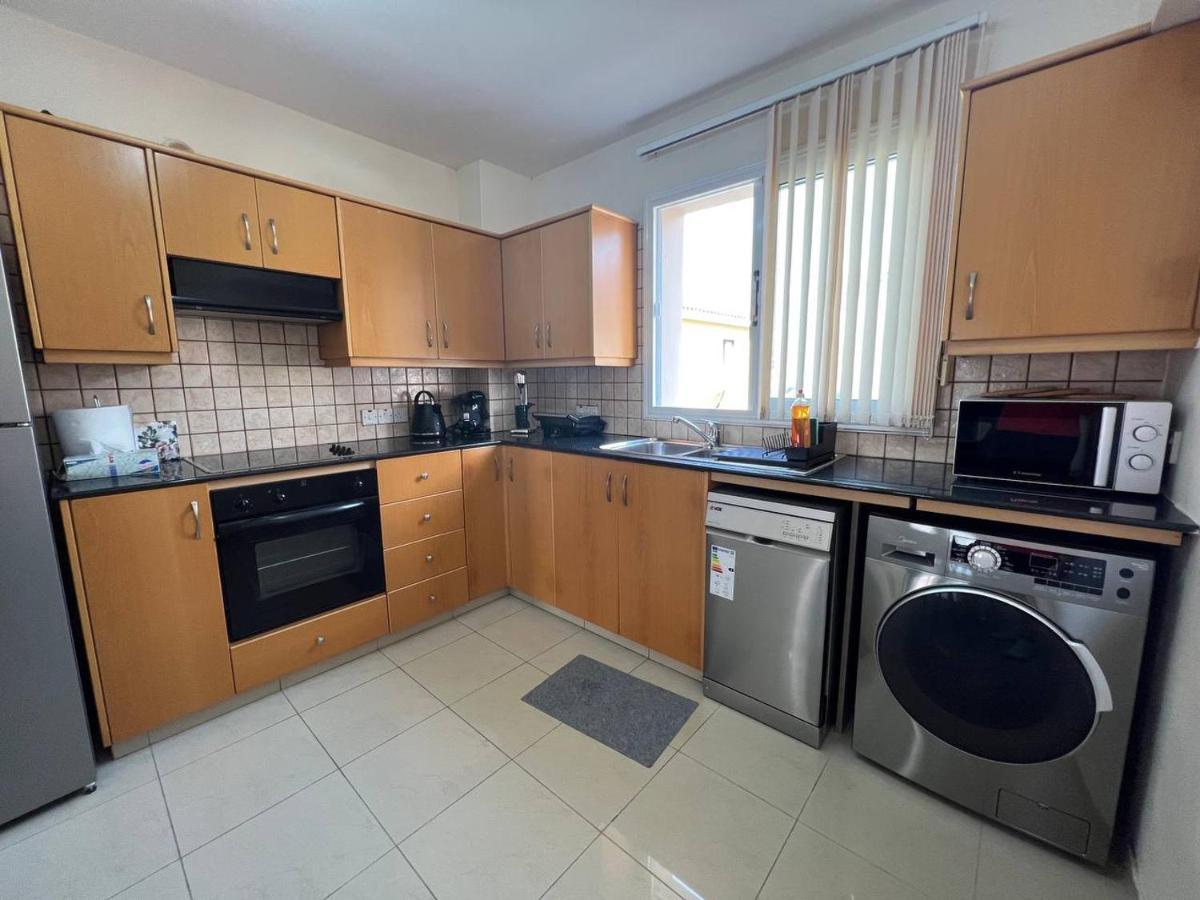 Greek Harmony Apartment Paralimni Exterior foto